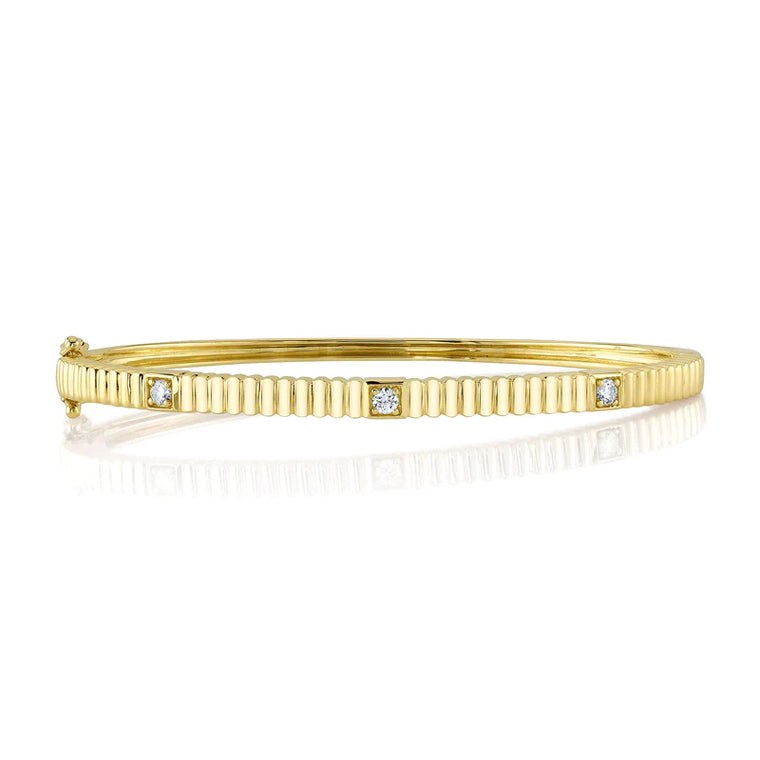 Pavé Diamond Fluted Bangle