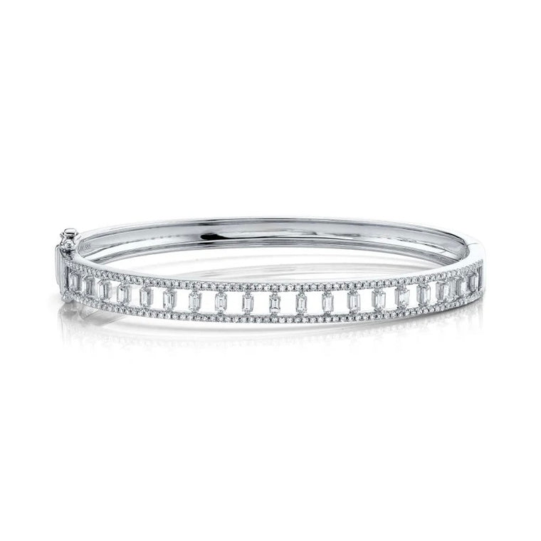 Baguette & Round Diamond Bangle
