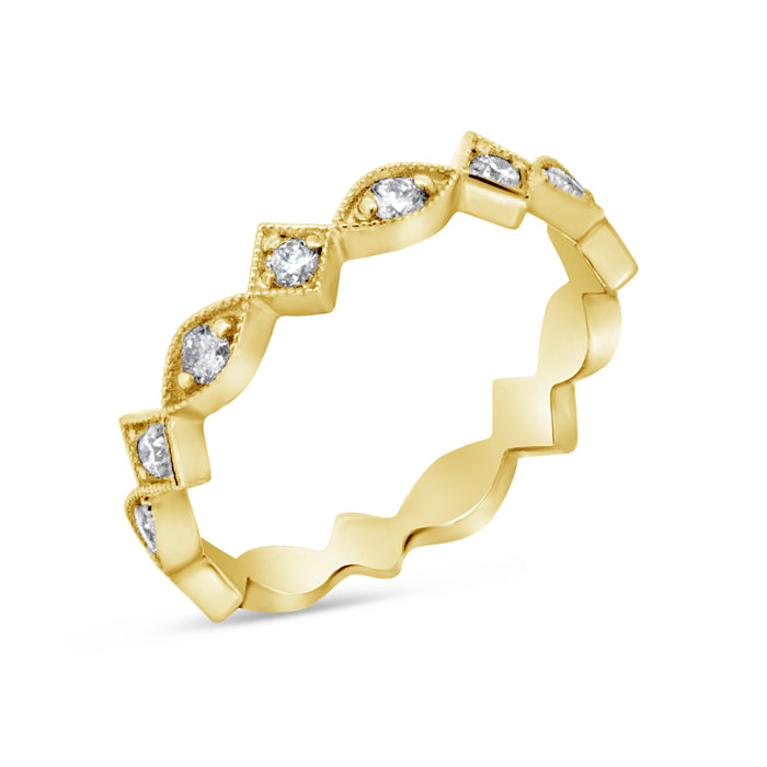 Scallop & Square Eternity Band