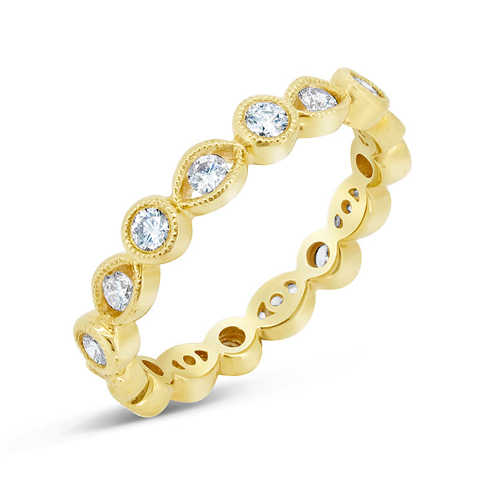 Bezel and Scallop Band - Pasha Fine Jewelry