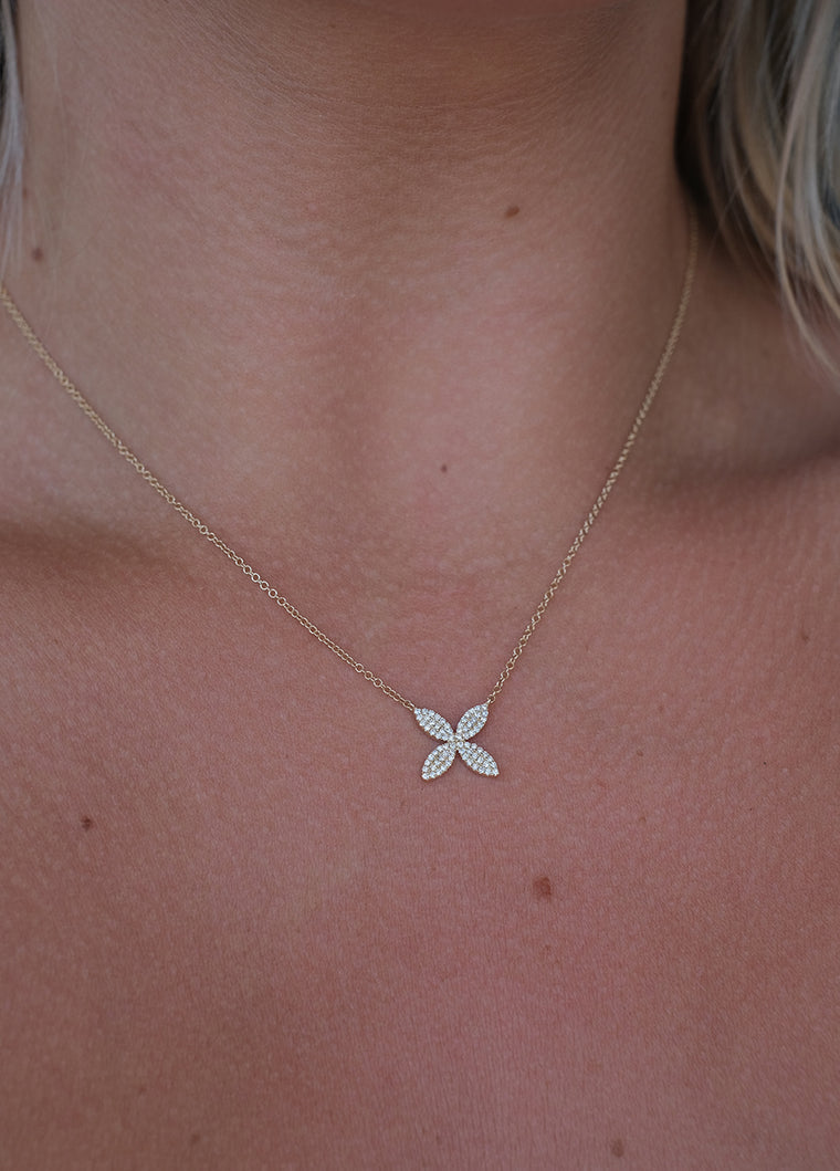 Diamond Flower Necklace - Pasha Fine Jewelry